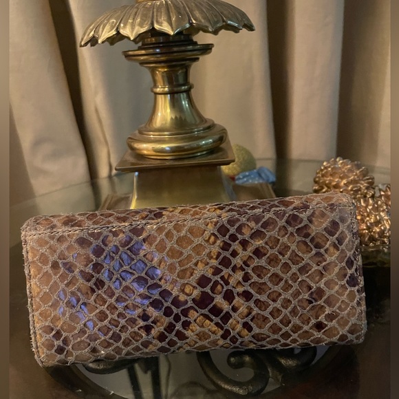 Michael Kors Wallet, please check all pictures for condition - Picture 2 of 16